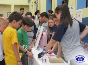 Feira de Ciências com alunos do 6º e 7º anos