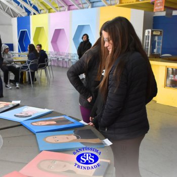 Mostra Cultural Café com Arte incentiva a expressão artística e o autoconhecimento