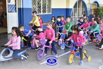 Crianças participam de atividade sobre a Semana do Trânsito | Inf. 3