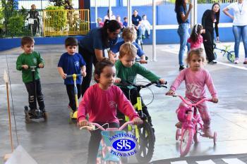 Crianças participam de atividade sobre a Semana do Trânsito | Inf. 3