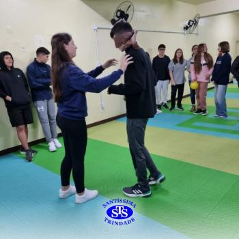Alunos participam de gincana para retomar conteúdos | 9º ano