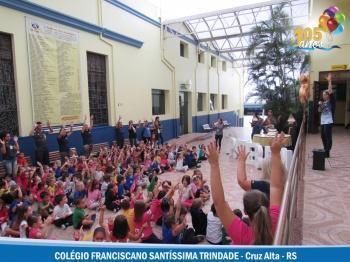 A2, NB e 1º ano - Parabéns STS