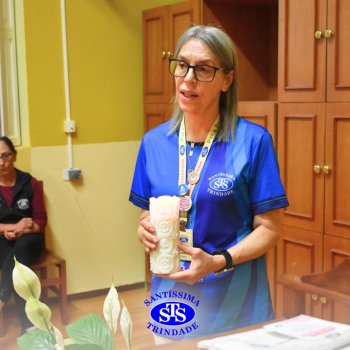 Um carinho para as mães que fazem a educação franciscana acontecer