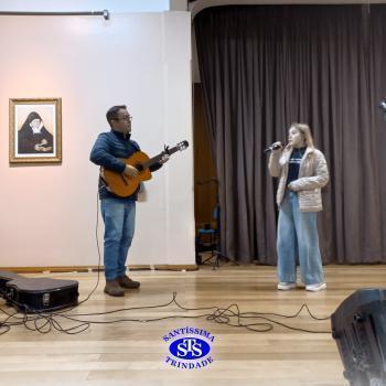 O palco foi todo dos nossos talentosos alunos