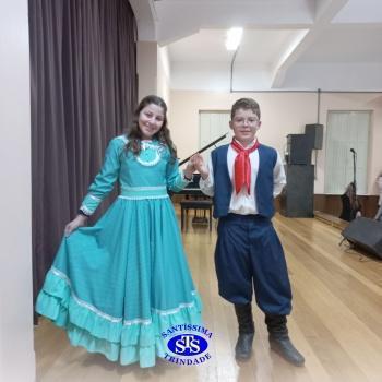 O palco foi todo dos nossos talentosos alunos