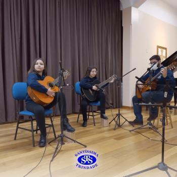 O palco foi todo dos nossos talentosos alunos