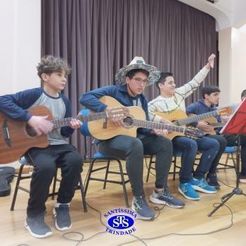 O palco foi todo dos nossos talentosos alunos