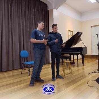 O palco foi todo dos nossos talentosos alunos