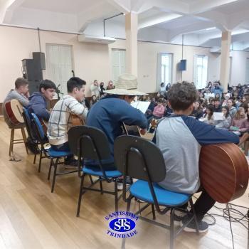O palco foi todo dos nossos talentosos alunos