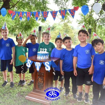 Turmas do 1º ano celebram os 112 anos do Colégio no Parque Franciscano STS com piquenique