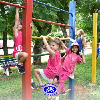 Turmas do 1º ano celebram os 112 anos do Colégio no Parque Franciscano STS com piquenique