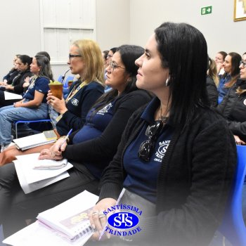 Colégio recebe escolas de diversas cidades para troca de conhecimentos no Workshop Anglo