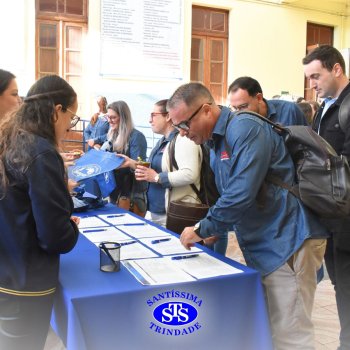 Colégio recebe escolas de diversas cidades para troca de conhecimentos no Workshop Anglo