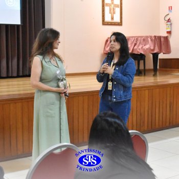 Colégio recebe escolas de diversas cidades para troca de conhecimentos no Workshop Anglo