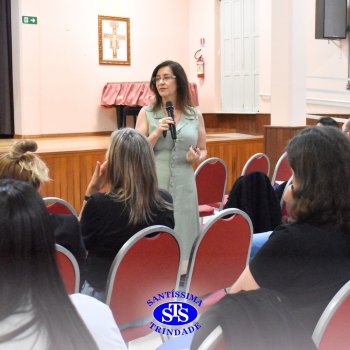 Colégio recebe escolas de diversas cidades para troca de conhecimentos no Workshop Anglo