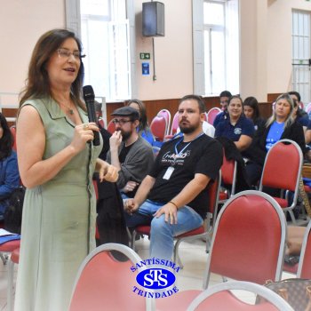 Colégio recebe escolas de diversas cidades para troca de conhecimentos no Workshop Anglo