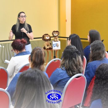 Colégio recebe escolas de diversas cidades para troca de conhecimentos no Workshop Anglo