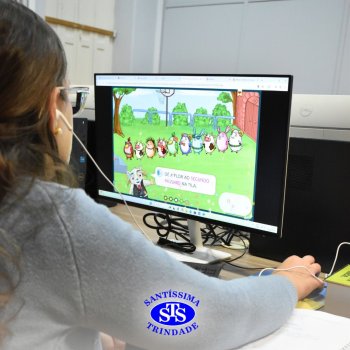Professores exploram plataformas Matific e Plurall para conhecer novos recursos