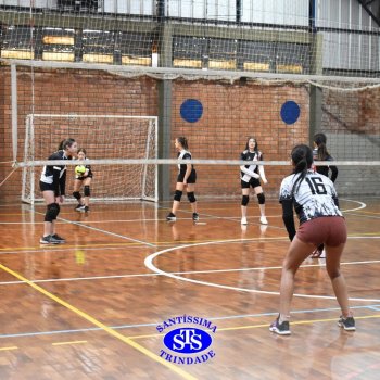 Turmas de 8º e 9º ano vivem com empolgação os Jogos Franciscanos Interséries