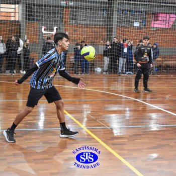 Turmas de 8º e 9º ano vivem com empolgação os Jogos Franciscanos Interséries
