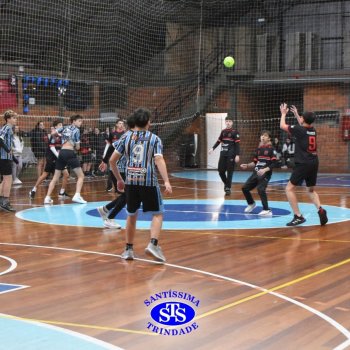 Turmas de 8º e 9º ano vivem com empolgação os Jogos Franciscanos Interséries