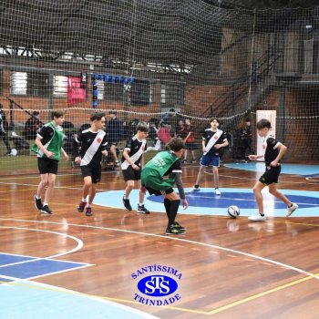 Turmas de 8º e 9º ano vivem com empolgação os Jogos Franciscanos Interséries