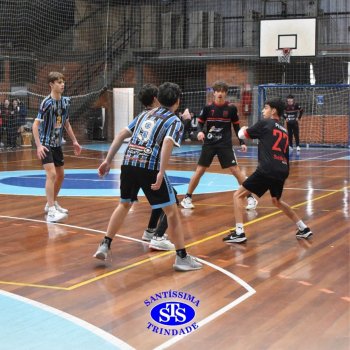 Turmas de 8º e 9º ano vivem com empolgação os Jogos Franciscanos Interséries