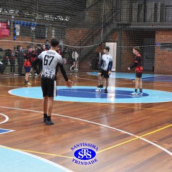 Turmas de 8º e 9º ano vivem com empolgação os Jogos Franciscanos Interséries