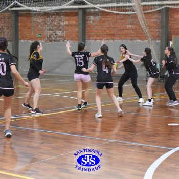 Turmas de 8º e 9º ano vivem com empolgação os Jogos Franciscanos Interséries