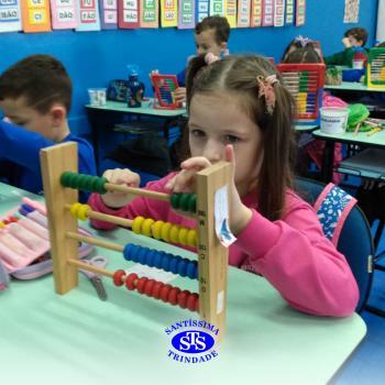 Uso do ábaco durante a fase de letramento matemático | 1º ano Ens. Fundamental