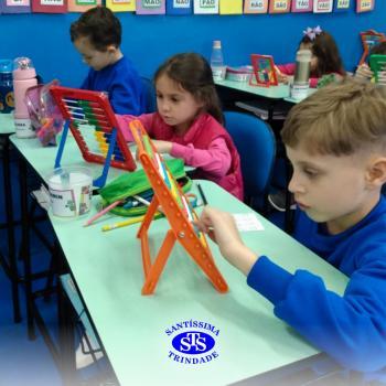 Uso do ábaco durante a fase de letramento matemático | 1º ano Ens. Fundamental