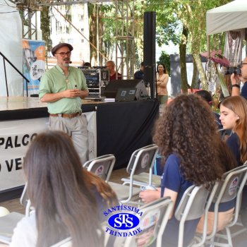 Estudantes do Colégio participam da 28ª Feira do Livro