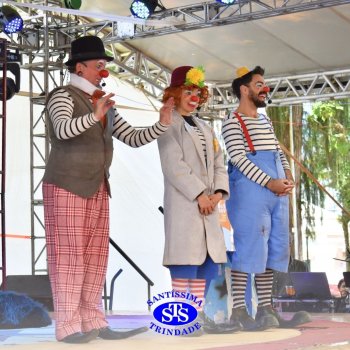 Estudantes do Colégio participam da 28ª Feira do Livro