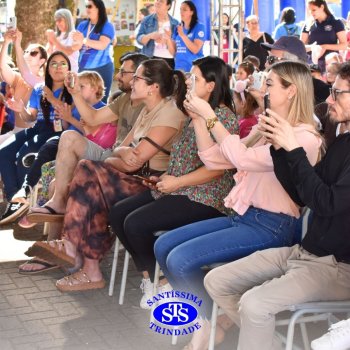 Estudantes do Colégio participam da 28ª Feira do Livro