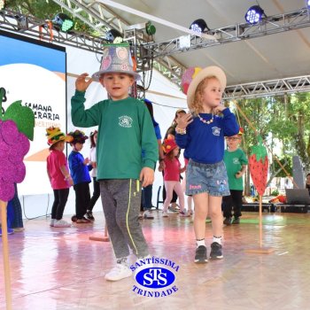 Estudantes do Colégio participam da 28ª Feira do Livro