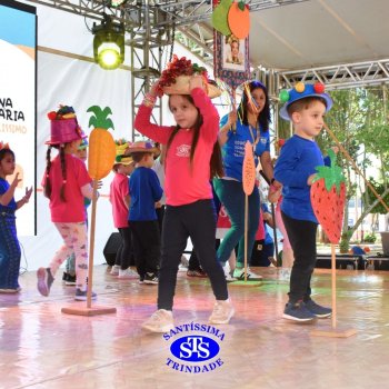 Estudantes do Colégio participam da 28ª Feira do Livro