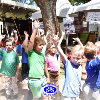 Estudantes do Colégio participam da 28ª Feira do Livro