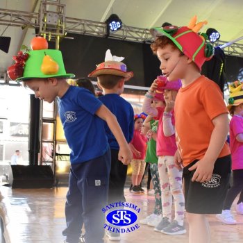 Estudantes do Colégio participam da 28ª Feira do Livro