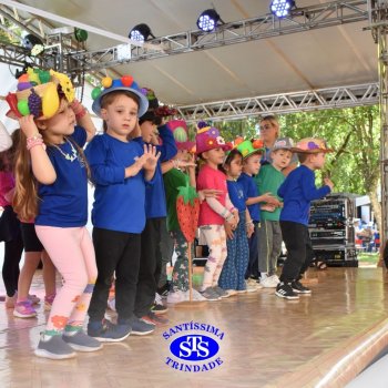 Estudantes do Colégio participam da 28ª Feira do Livro