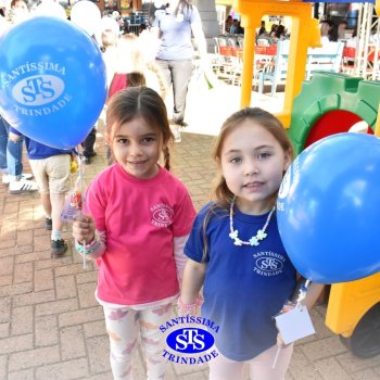 Estudantes do Colégio participam da 28ª Feira do Livro