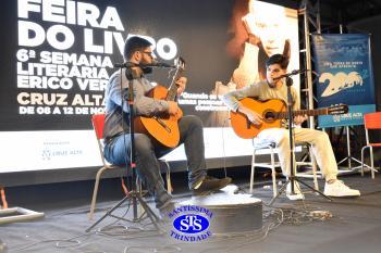 Confira registros da participação do Colégio na 26º Feira do Livro 