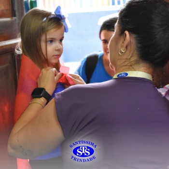 Estudantes retornam às aulas
