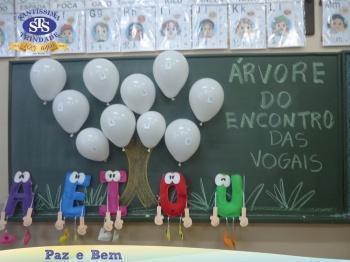 1º ano - Encontros Vocálicos 