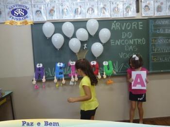 1º ano - Encontros Vocálicos 