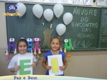 1º ano - Encontros Vocálicos 