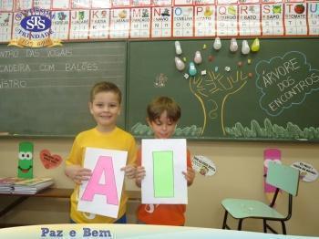 1º ano - Encontros Vocálicos 