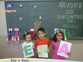 1º ano - Encontros Vocálicos 