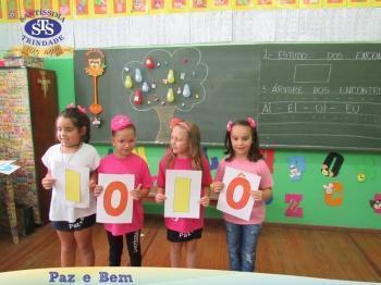 1º ano - Encontros Vocálicos 