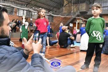 Homenagens aos pais dos alunos do Infantil 5 e do 1º ano