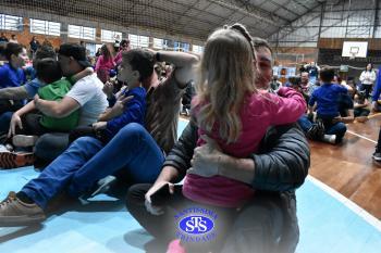 Homenagens aos pais dos alunos do Infantil 5 e do 1º ano